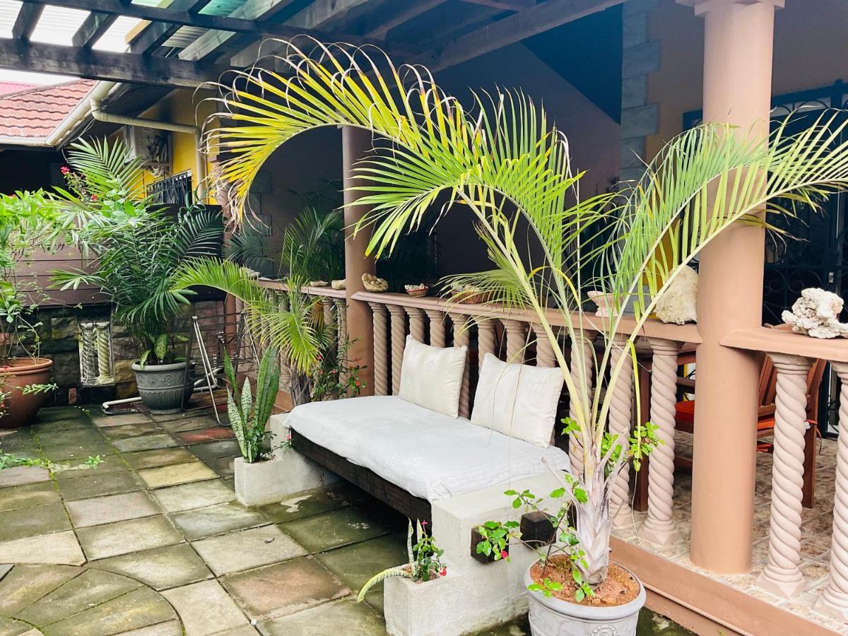 Effie Mountain View Coco Villa Misere Екстериор снимка